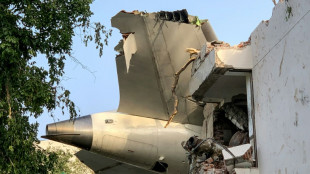 Flugzeug mit 242 Menschen in Indien abgestürzt - Ein Überlebender