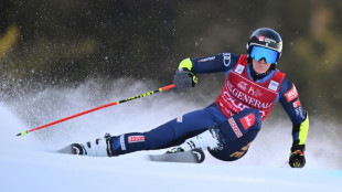 Sweden's Hector leads after first run in Killington women's giant slalom
