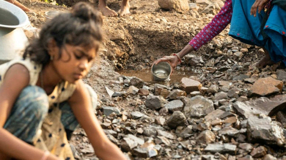 Seca coloca em risco a educa&ccedil;&atilde;o de meninas na &Iacute;ndia 