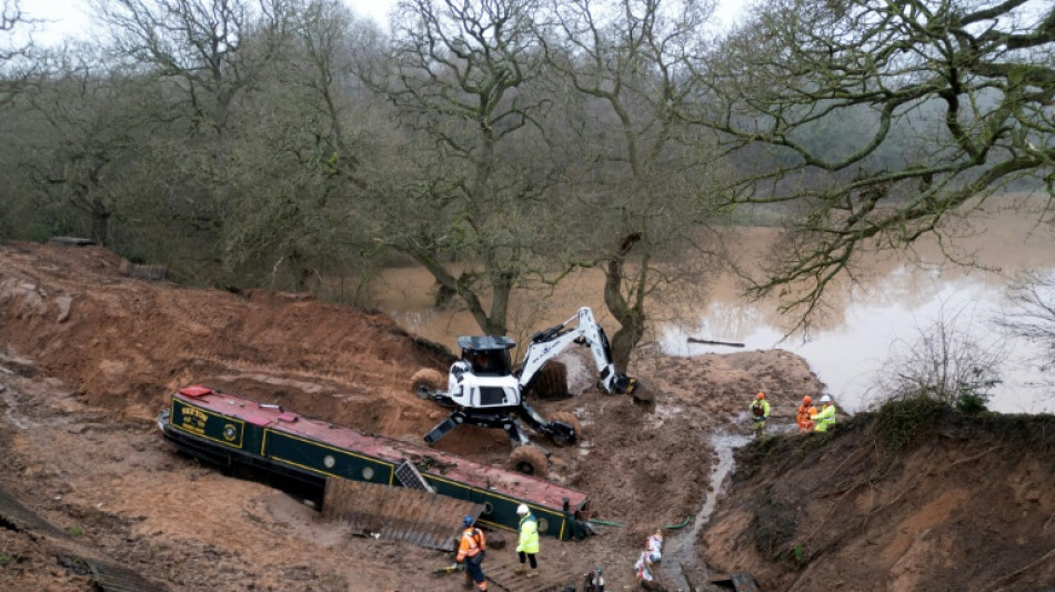 UK's crumbling canals threatened with collapse