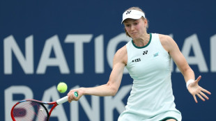 Rybakina advances while Andreeva exits at Toronto