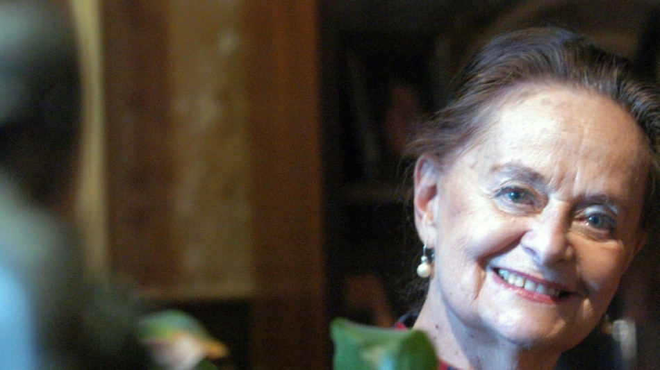 Morre argentina María Fux, criadora da 'dançaterapia'