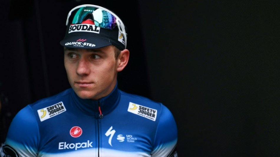 Cyclisme: apr&egrave;s son accident, Evenepoel lance une campagne de pr&eacute;vention avec la Poste belge