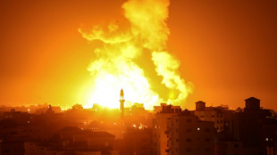 Ataques israel&iacute;es en Gaza tras disparos de cohetes