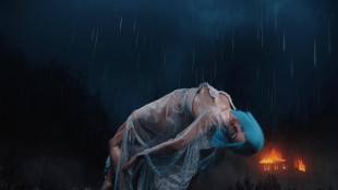 Rose Villain annuncia repack di Radio Vega