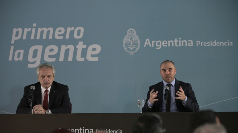 Presidente de Argentina en busca de nuevo ministro de Econom&iacute;a
