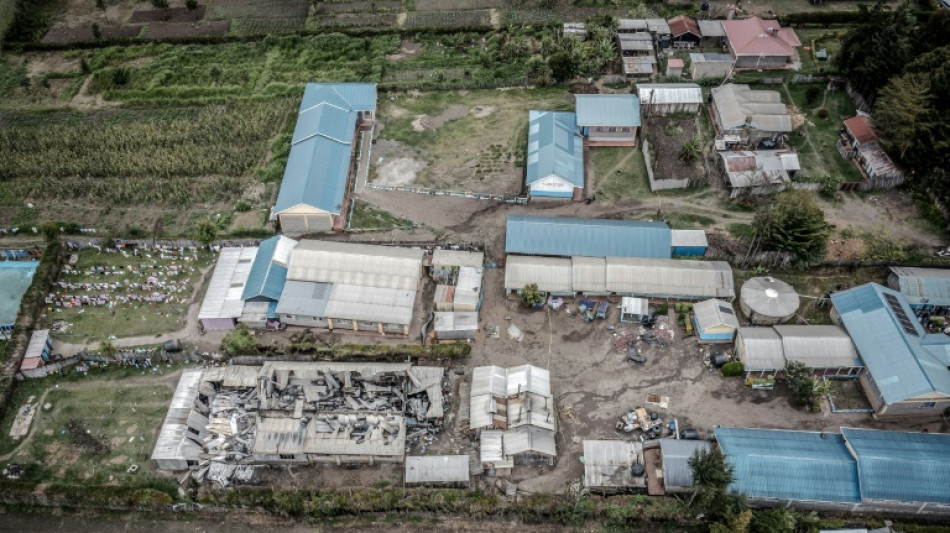 Al menos 17 ni&ntilde;os muertos y 70 desaparecidos tras incendio de una escuela en Kenia