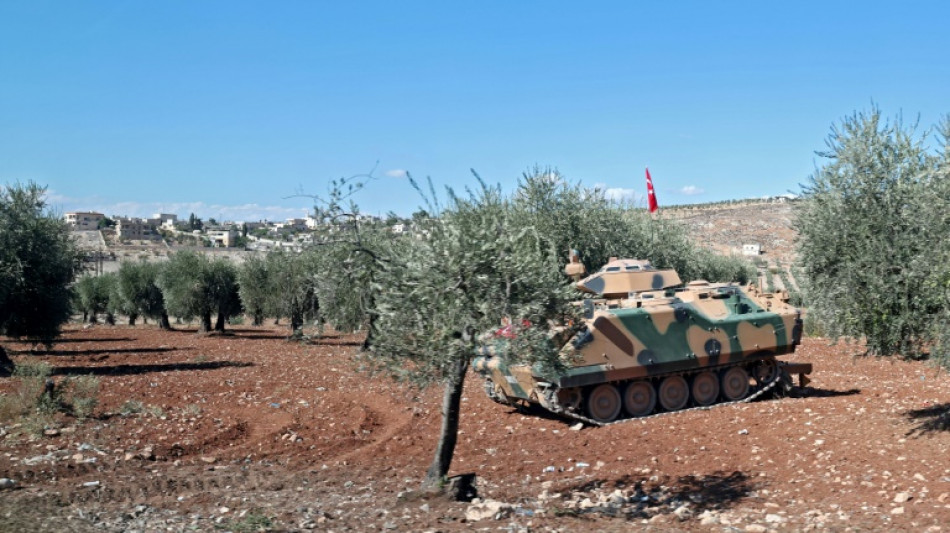Turqu&iacute;a lanza ataques a&eacute;reos en Siria tras atentado en Estambul