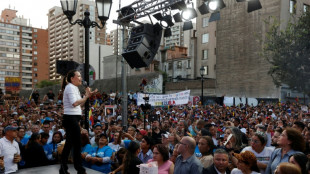 La l&iacute;der opositora Machado pide a sus compatriotas exiliados en Chile volver a Venezuela