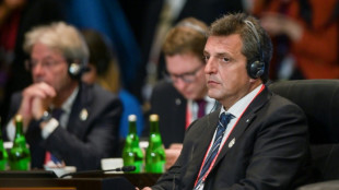 Argentina anuncia la recompra de bonos soberanos por 1.000 millones de d&oacute;lares