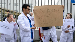 Ecuador doctors protest crisis as patients bring own meds to surgery