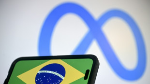 TSE pressiona Meta a demonstrar tratamento igualit&aacute;rio a Lula e Fl&aacute;vio Bolsonaro