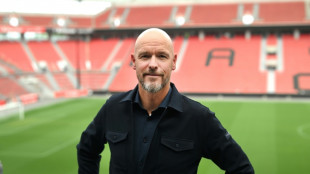 Leverkusen anuncia Erik ten Hag como seu novo técnico