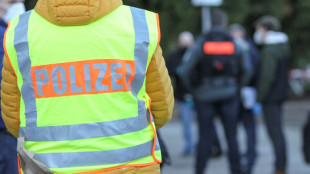 Mit angeblicher Handgranate gedroht: Mann in Bielefeld von Polizisten angeschossen