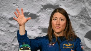 Los astronautas de Artemis conviven otra vez con la gravedad y elogian su nave