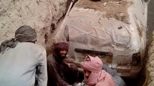 Desenterrado en Afganist&aacute;n el coche en el que huy&oacute; el mul&aacute; Omar tras los ataques de 2001