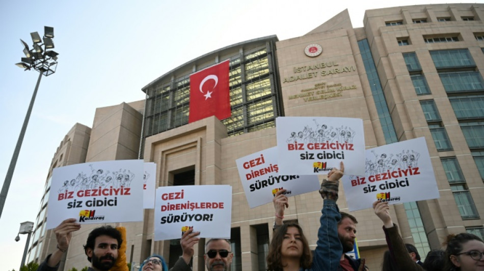 Le m&eacute;c&egrave;ne turc Osman Kavala, b&ecirc;te noire d'Erdogan, condamn&eacute; &agrave; la perp&eacute;tuit&eacute;