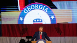 Trump wettert vor Anh&auml;ngern in Georgia gegen Biden und US-Justizministerium