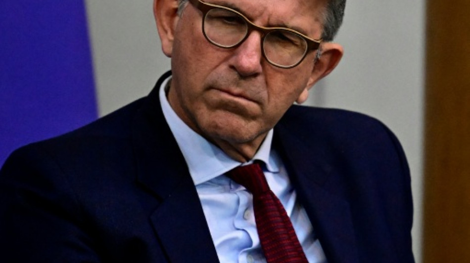 Weimer in Buchpreisaff&auml;re unter Druck: Klagen eingereicht - Linke will R&uuml;cktritt