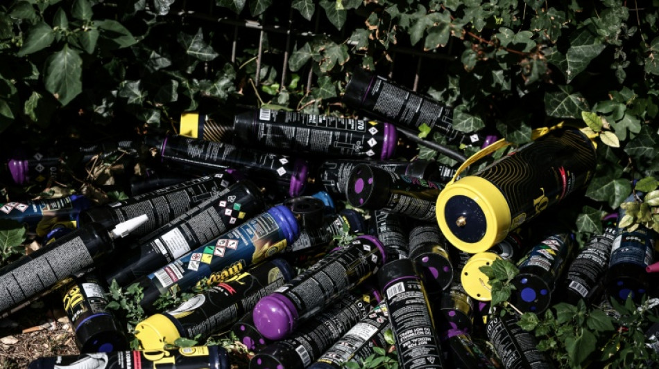 Protoxyde d'azote: un million de bonbonnes dans les incin&eacute;rateurs franciliens en 2025