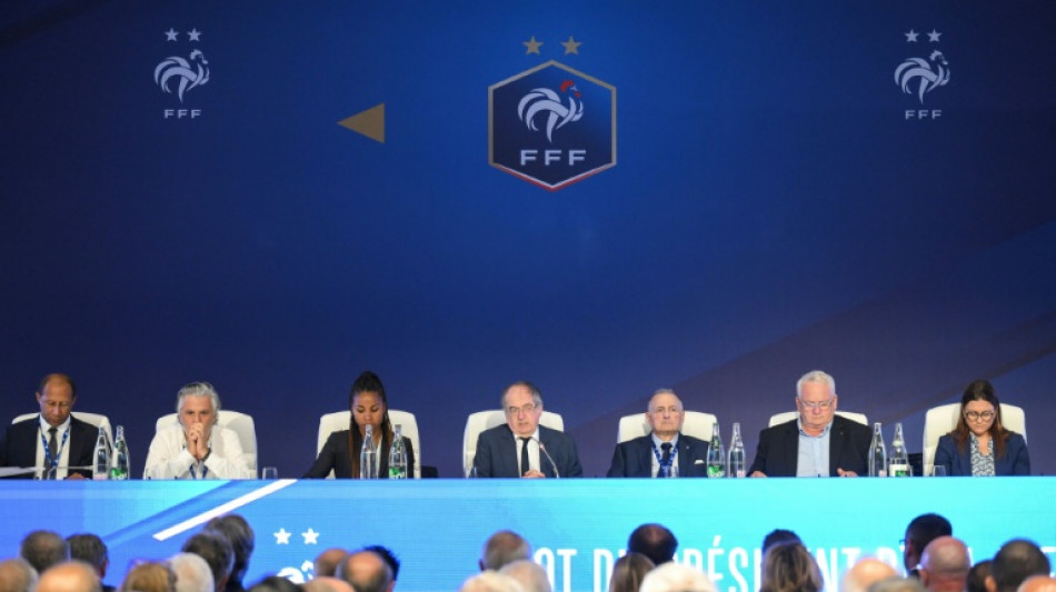 Foot: statu quo &agrave; la FFF, malgr&eacute; l'enqu&ecirc;te visant Le Gra&euml;t