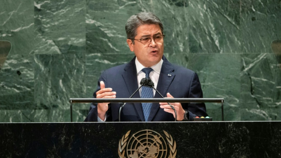 Trump k&uuml;ndigt Begnadigung von wegen Drogenschmuggels inhaftiertem Ex-Pr&auml;sidenten von Honduras an
