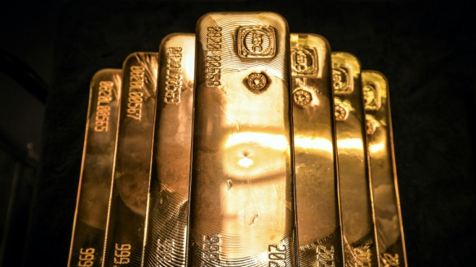 Trickbetrug in Baden-W&uuml;rttemberg: Mann verliert Gold in Wert von hunderttausend Euro