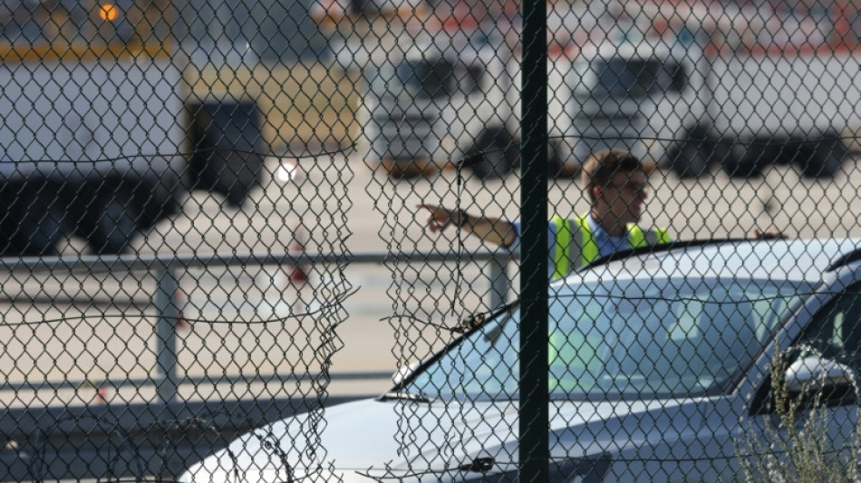 Sprecher: Betrieb am Flughafen K&ouml;ln/Bonn nach Eindringen von Unbefugten eingestellt