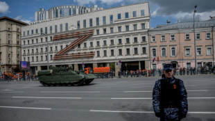 Ucrânia denuncia ataques da Rússia durante trégua decretada por Putin