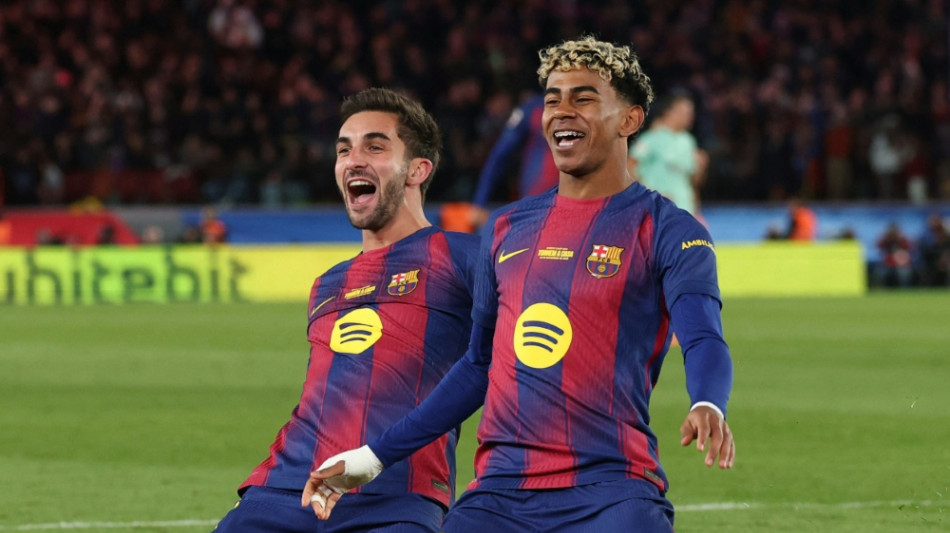 Perfektes Camp-Nou-Deb&uuml;t f&uuml;r Flick: Barca st&uuml;rmt an die Spitze