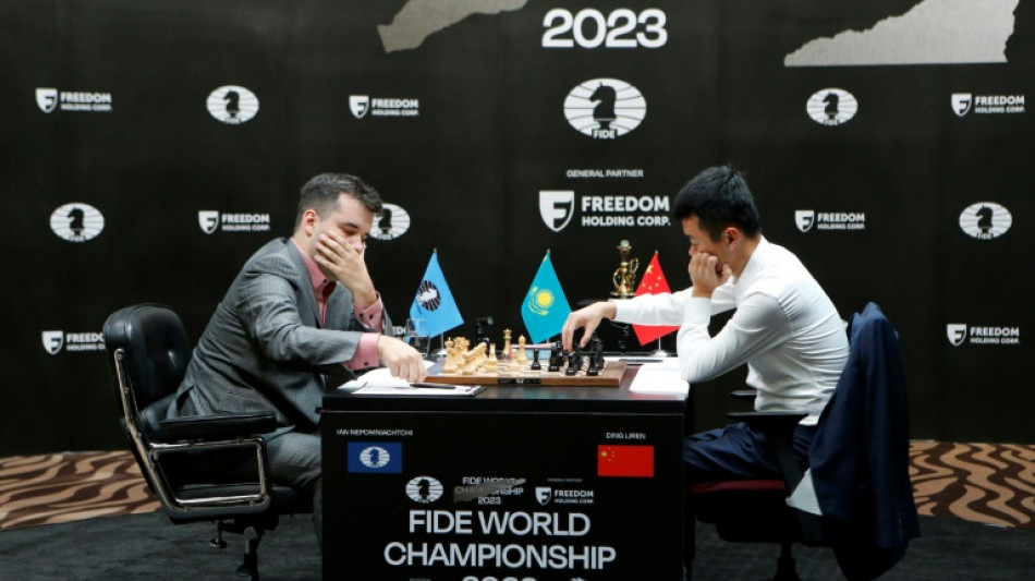 Nepomniachtchi se sit&uacute;a por delante de Ding Liren en el Mundial de ajedrez