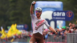 El franc&eacute;s Paret-Peintre gana la 4&ordf; etapa del Giro y el noruego Leknessund es nuevo l&iacute;der