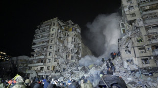 Sube a 20 el n&uacute;mero de muertos en el bombardeo de un edificio en Dnipr&oacute;, Ucrania