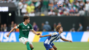 Palmeiras empata com Porto (0-0) na estreia na Copa do Mundo de Clubes
