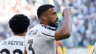 Serie A: la Juventus batte 2-0 il Genoa e torna a -1 dalla Champions