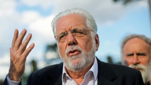 PF faz busca na casa do senador petista Jaques Wagner, suspeito de v&iacute;nculos com Banco Master