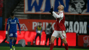 Na estreia de seu novo t&eacute;cnico, Olympique de Marselha perde para o Brest (2-0)