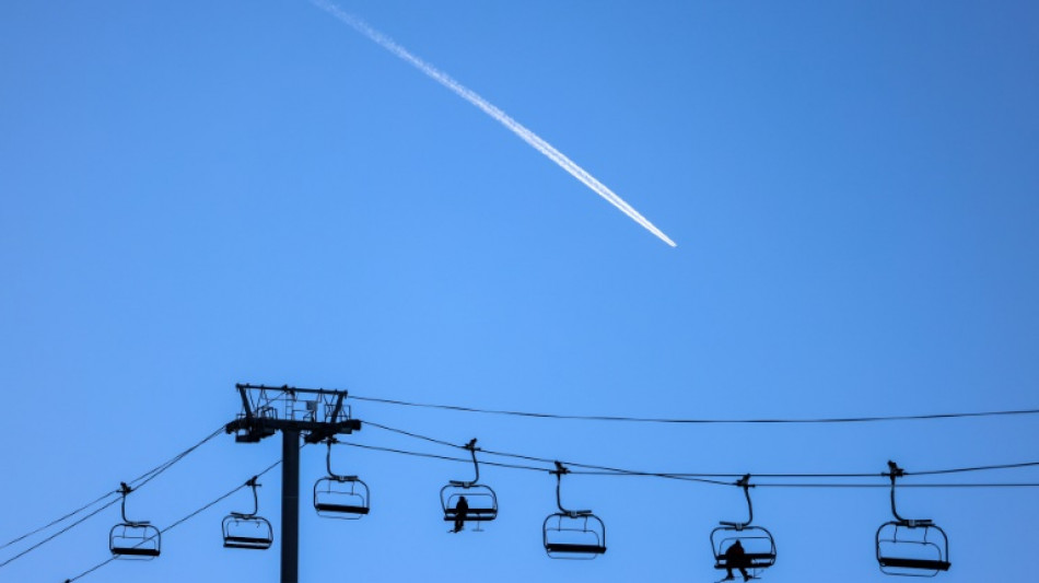 El c&aacute;lido invierno pone en aprietos a las estaciones de esqu&iacute; en Europa