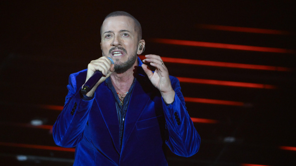 Raf, intervento alla faringe e stop ai concerti