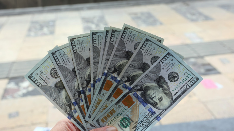 Euro poco mosso, scambiato a 1,1779 dollari