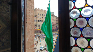 Palio di Siena rinviato per la pioggia a domani lunedì 17 luglio