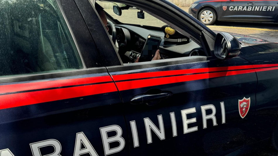 Abusi su otto alunne, misura cautelare per un collaboratore scolastico