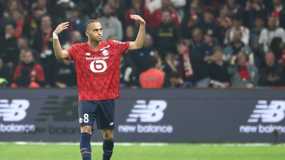 Ligue 1: remanié, Paris freiné à Lille mais toujours en tête