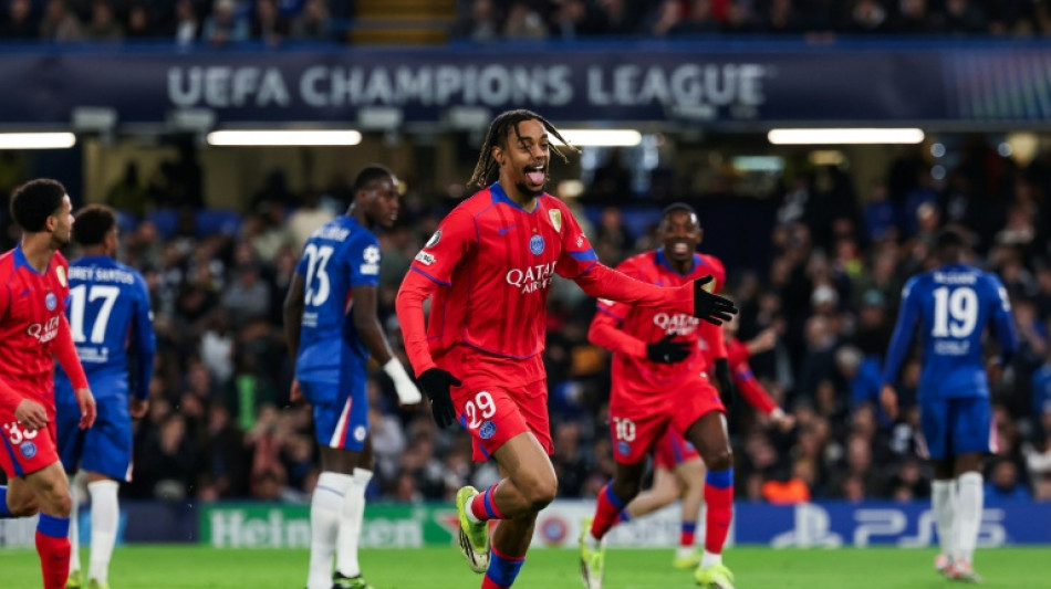 PSG volta a vencer Chelsea (3-0) e vai &agrave;s quartas da Champions