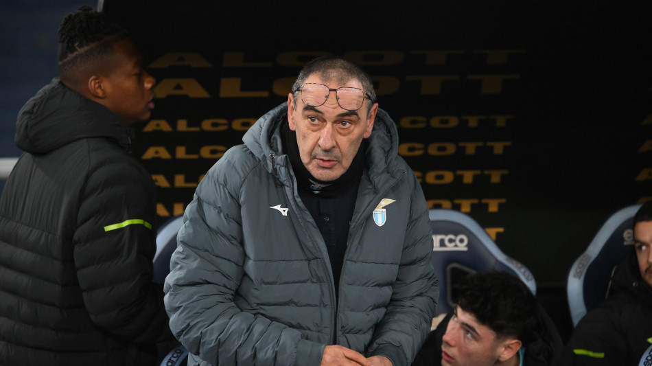 Calcio: Lazio; Sarri, ho un contratto qui e vado avanti