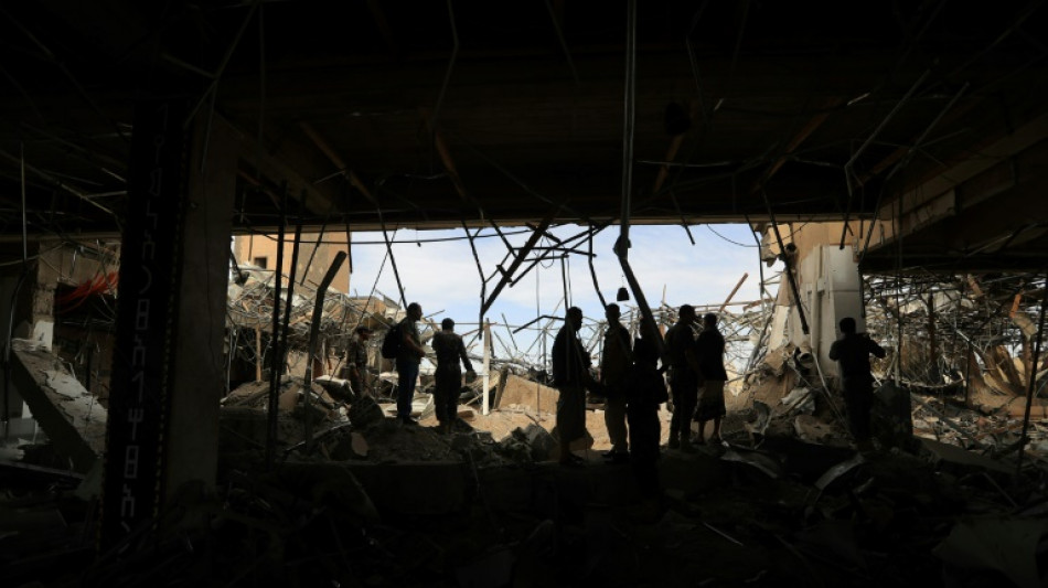Los hutíes seguirán atacando barcos israelíes frente a Yemen, afirma un responsable de los rebeldes