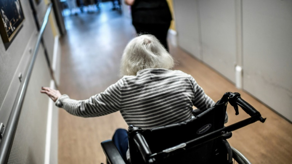 Deux ans apr&egrave;s Orpea, les Ehpad priv&eacute;s Emera accus&eacute;s de "maltraitance"