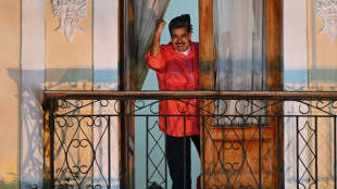Venezuela se tinge de vermelho chavista após boicote da oposição nas eleições