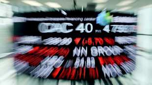 La Bourse de Paris termine la semaine en l&eacute;g&egrave;re baisse, attentiste avant la Fed