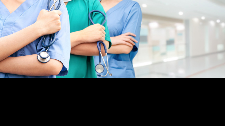 Agenas, crescono sanitari ma mancano infermieri e specialisti